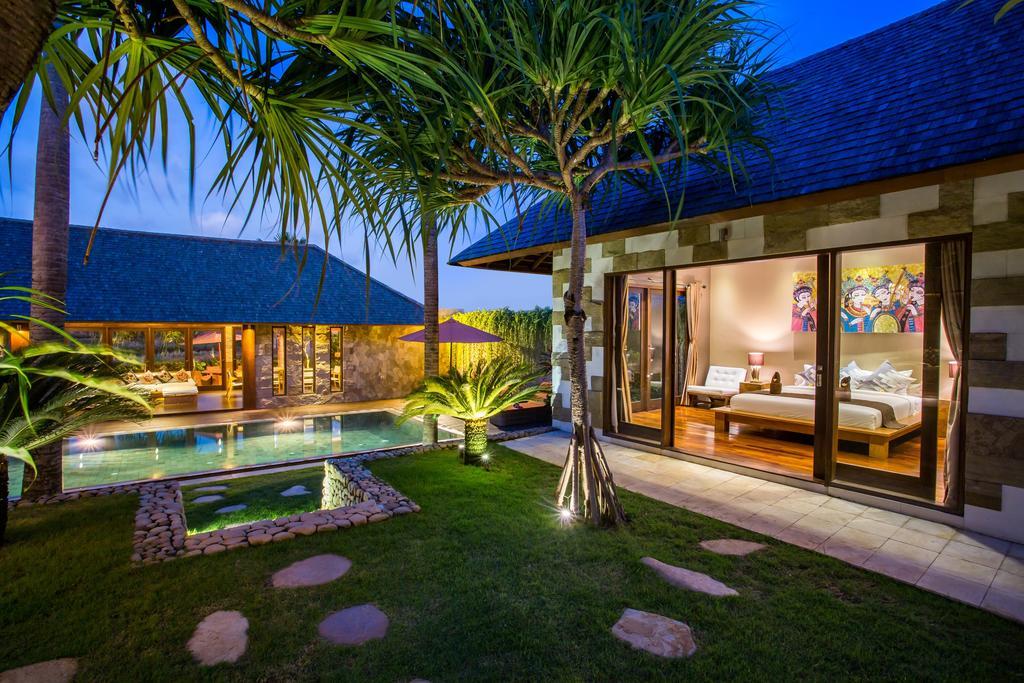 Rachline Villa Kerobokan  Exterior photo
