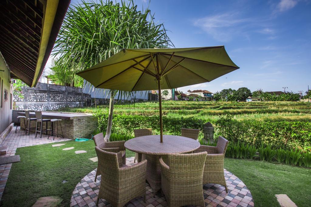 Rachline Villa Kerobokan  Exterior photo